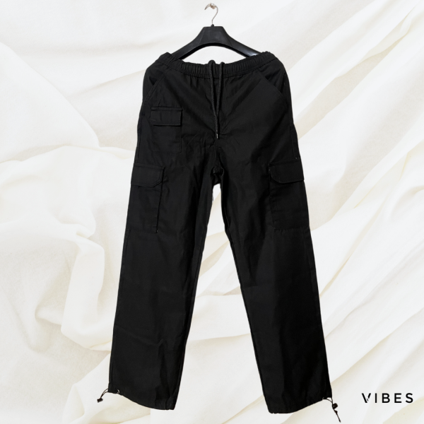 1-Vibes Black Cargo Pant (Wide End)